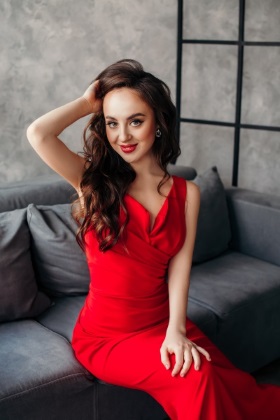 008125-anastasia-01.jpg